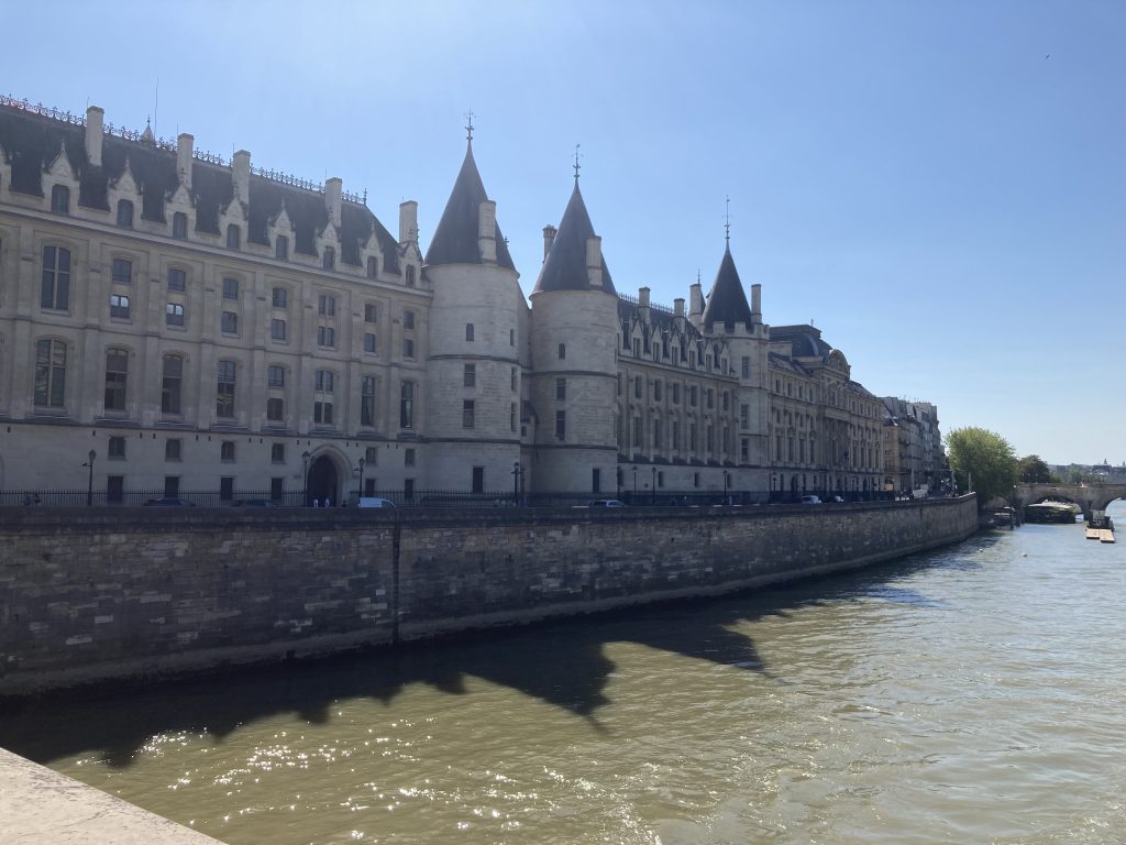 Exterior Conciergerie de París